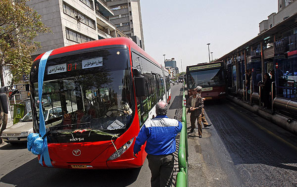 ایستگاههای BRT 1 طراحی و ساخت ایستگاههای اتوبوس بی آرتی (BRT) و تجهیزات حمل و نقل شهری شهاب خودرو